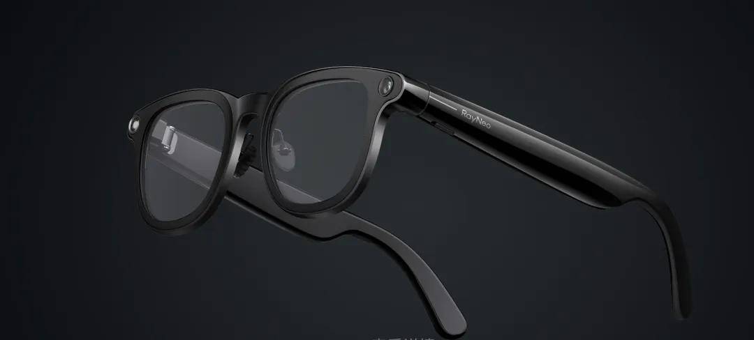 、AI大事件 嘉宾商学年终盘点2025产业链黑马、智能硬件(图14)